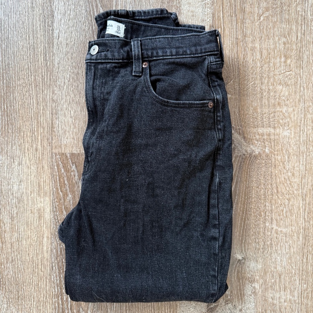 Abercrombie & Fitch Ankle Straight High-Rise Jean - Black - Curve Love 31R